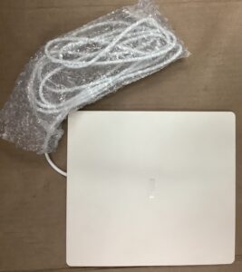 Audiovox digital indoor antenna in a home setting