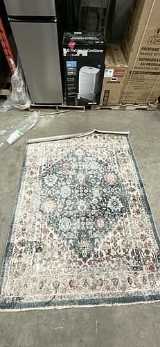 SAFAVIEH vintage oriental rug in burgundy distressed design