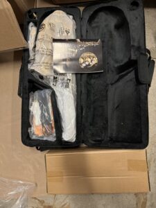 Eastar student alto saxophone E flat for beginners with full kit and golden lacquer finish