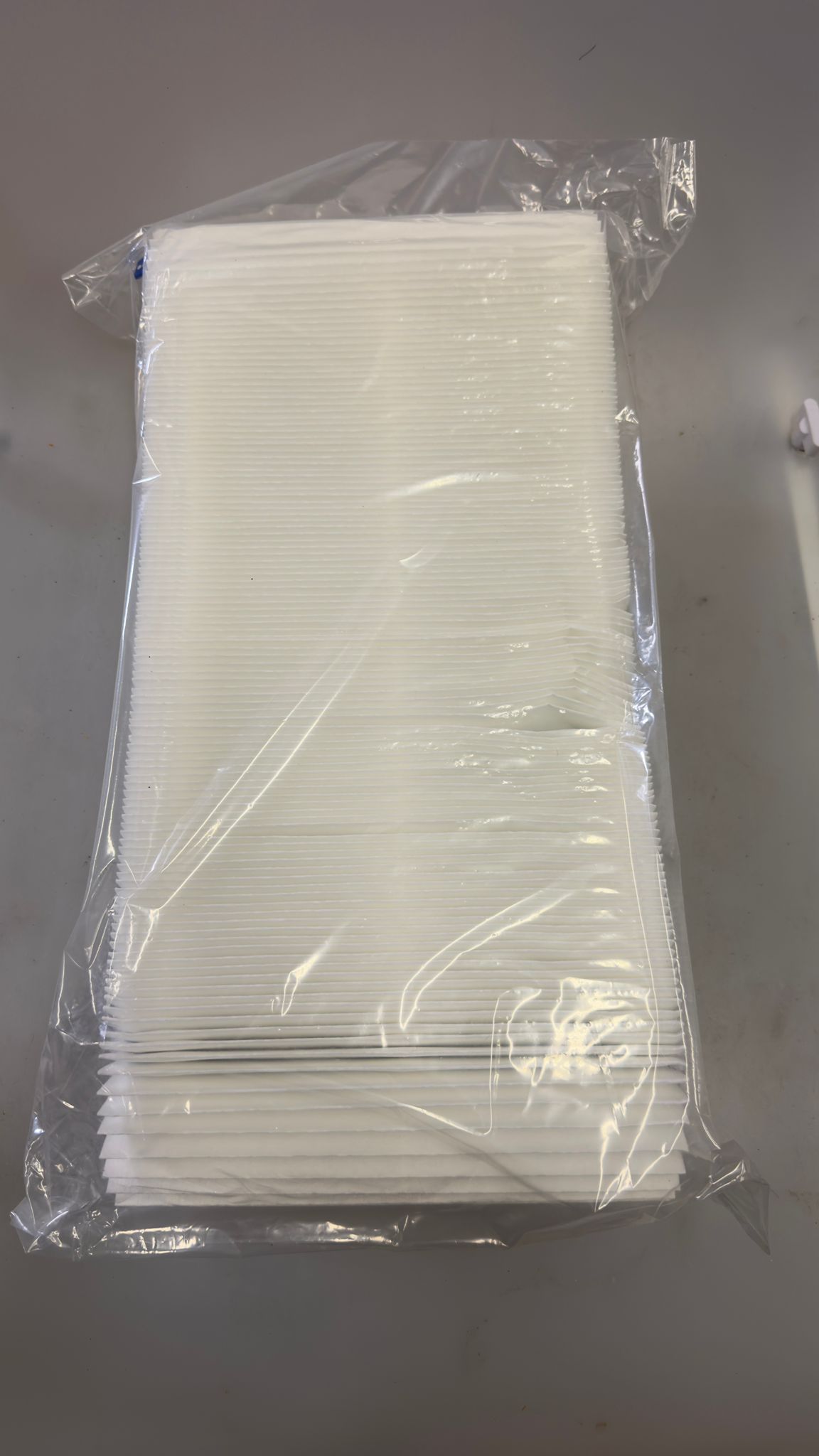 BLUEAIR smokeblock replacement filter in black for air purifier