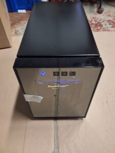 Koolatron wine fridge in white with 6 bottle capacity and double paned glass door