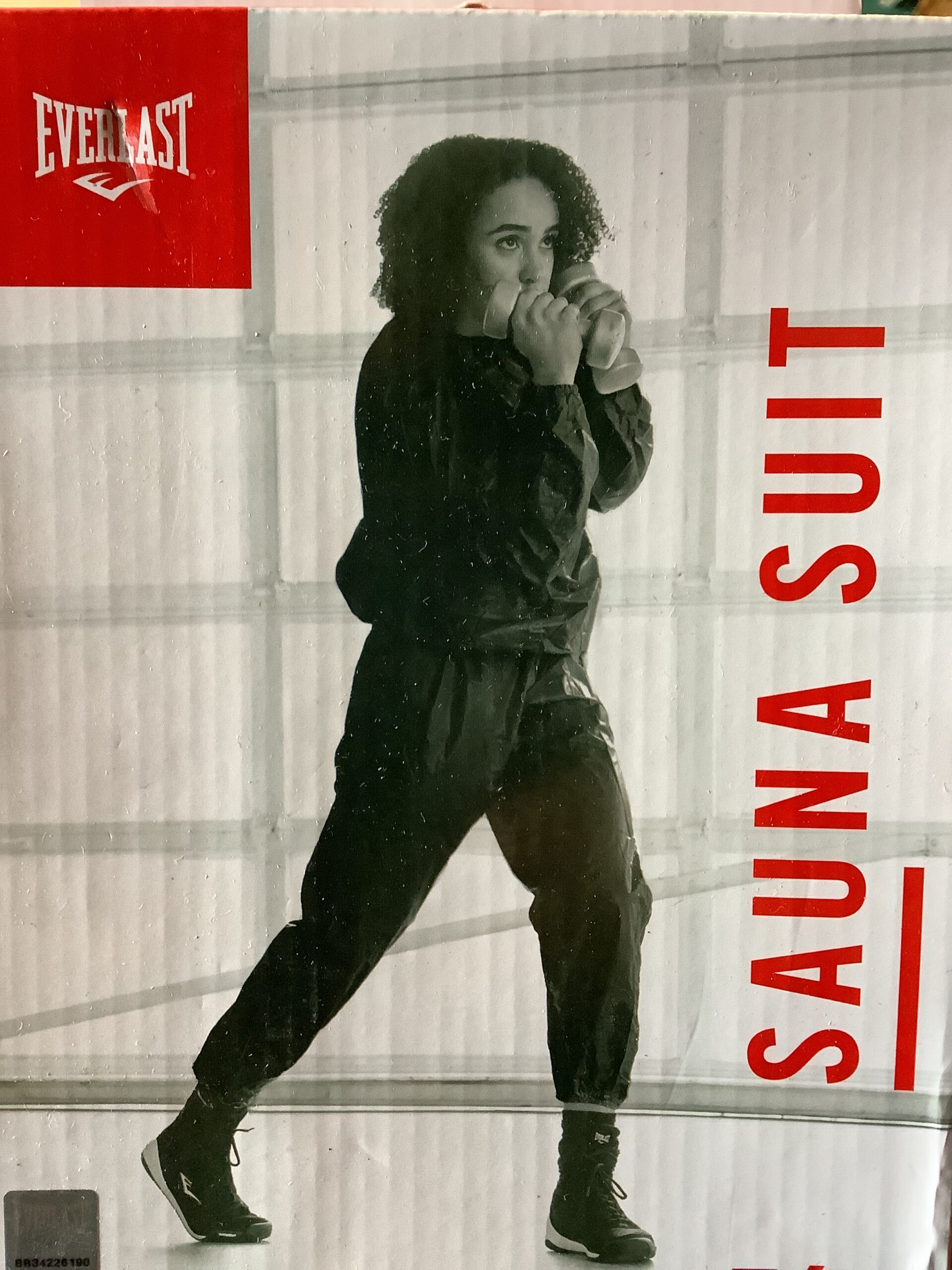 Everlast sauna sweat suit in black lightweight design