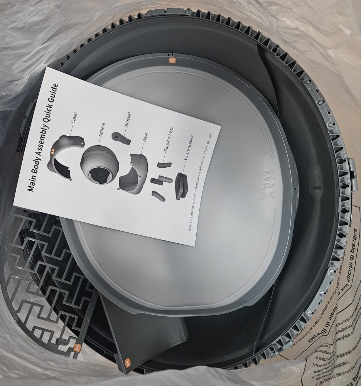 self cleaning litter box in modern design with safety sensors