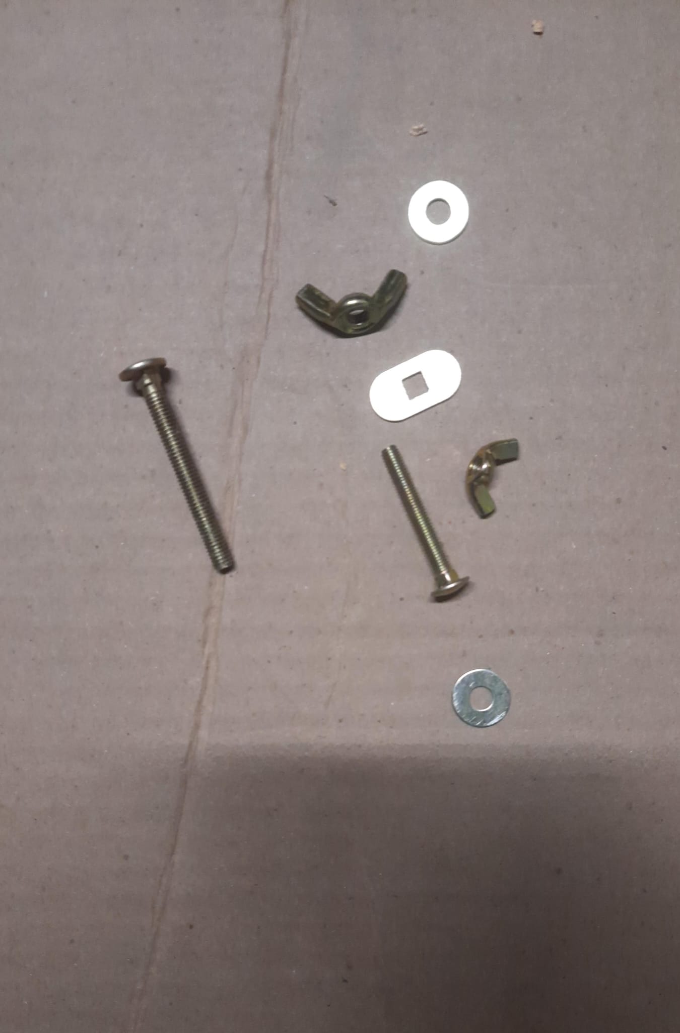 MEEDEN tabletop easel in wooden finish portable studio art stand