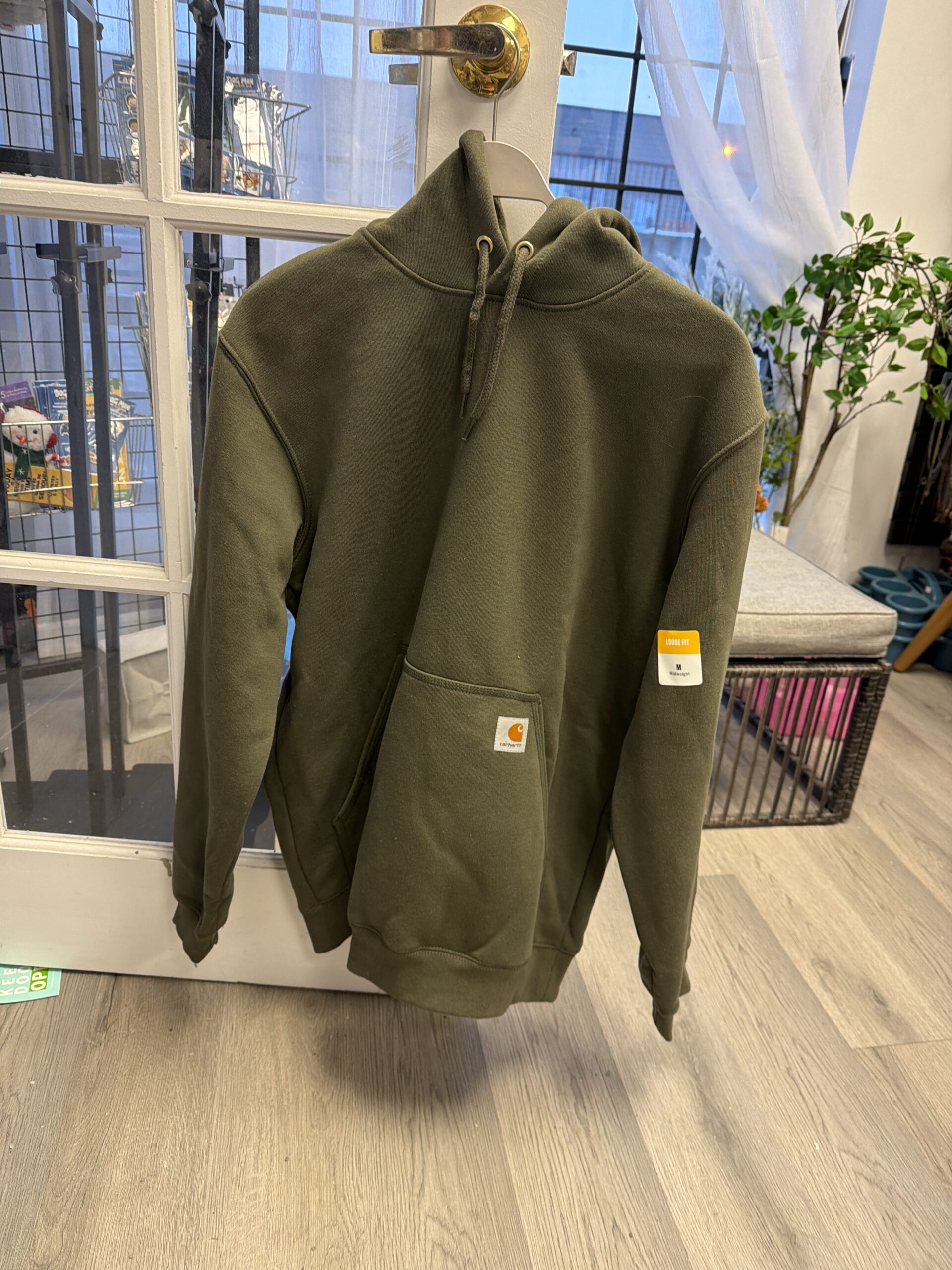 Carhartt midweight sweatshirt in casual loose fit style