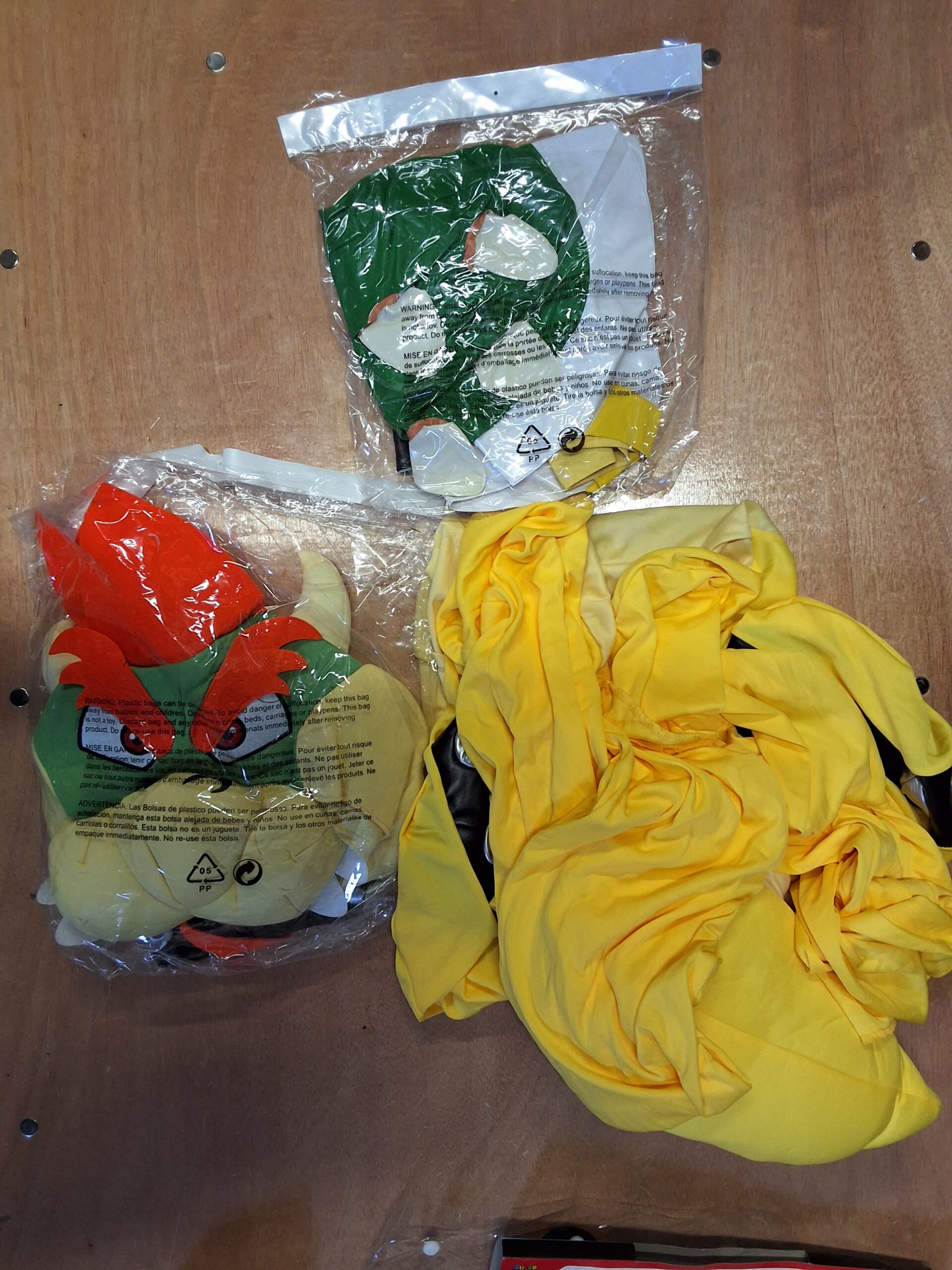 Disguise bowser deluxe costume in multi colour for adult XXL size