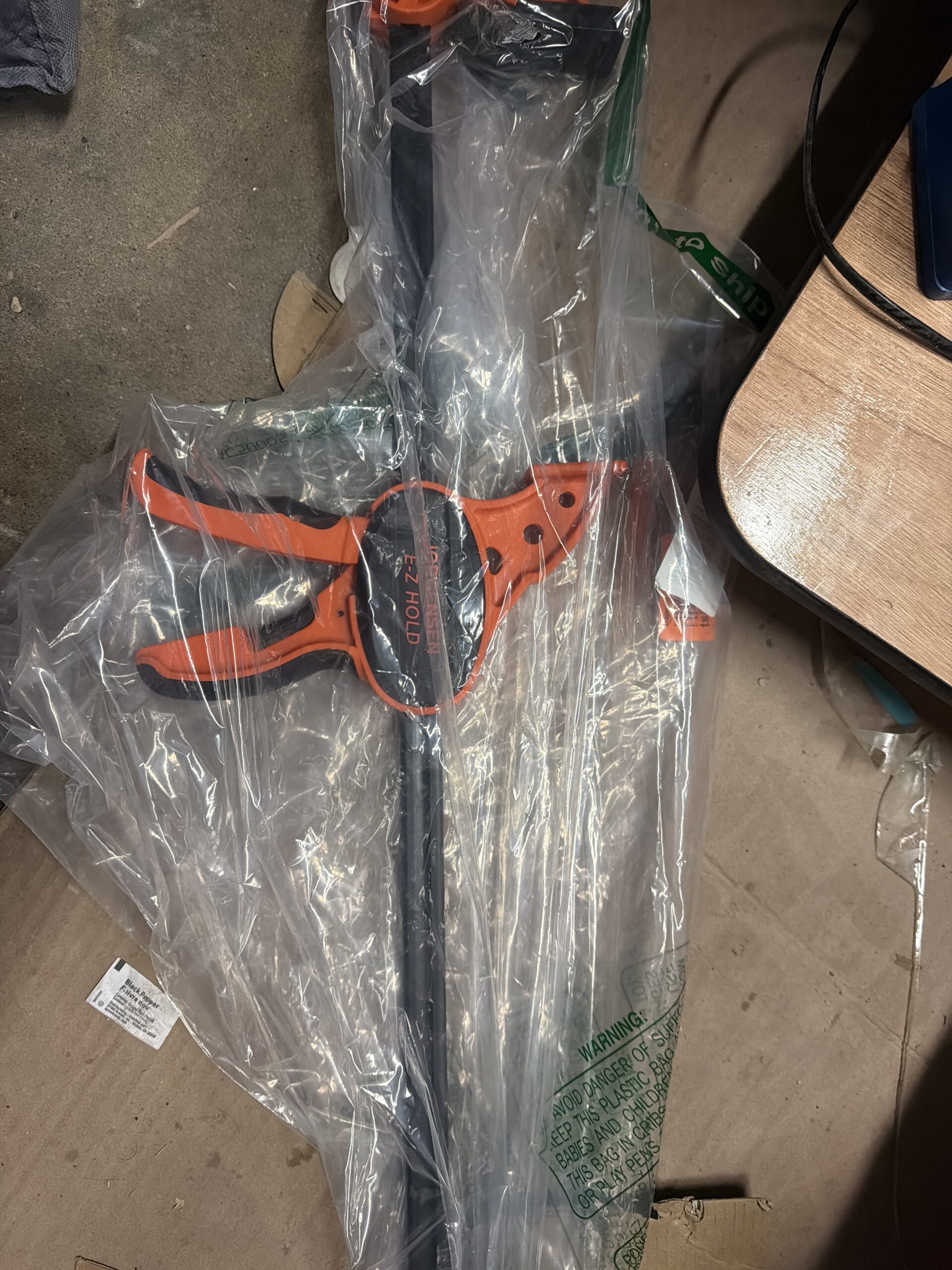 Pony Jorgensen one handed clamp in orange multi colour for versatile clamping