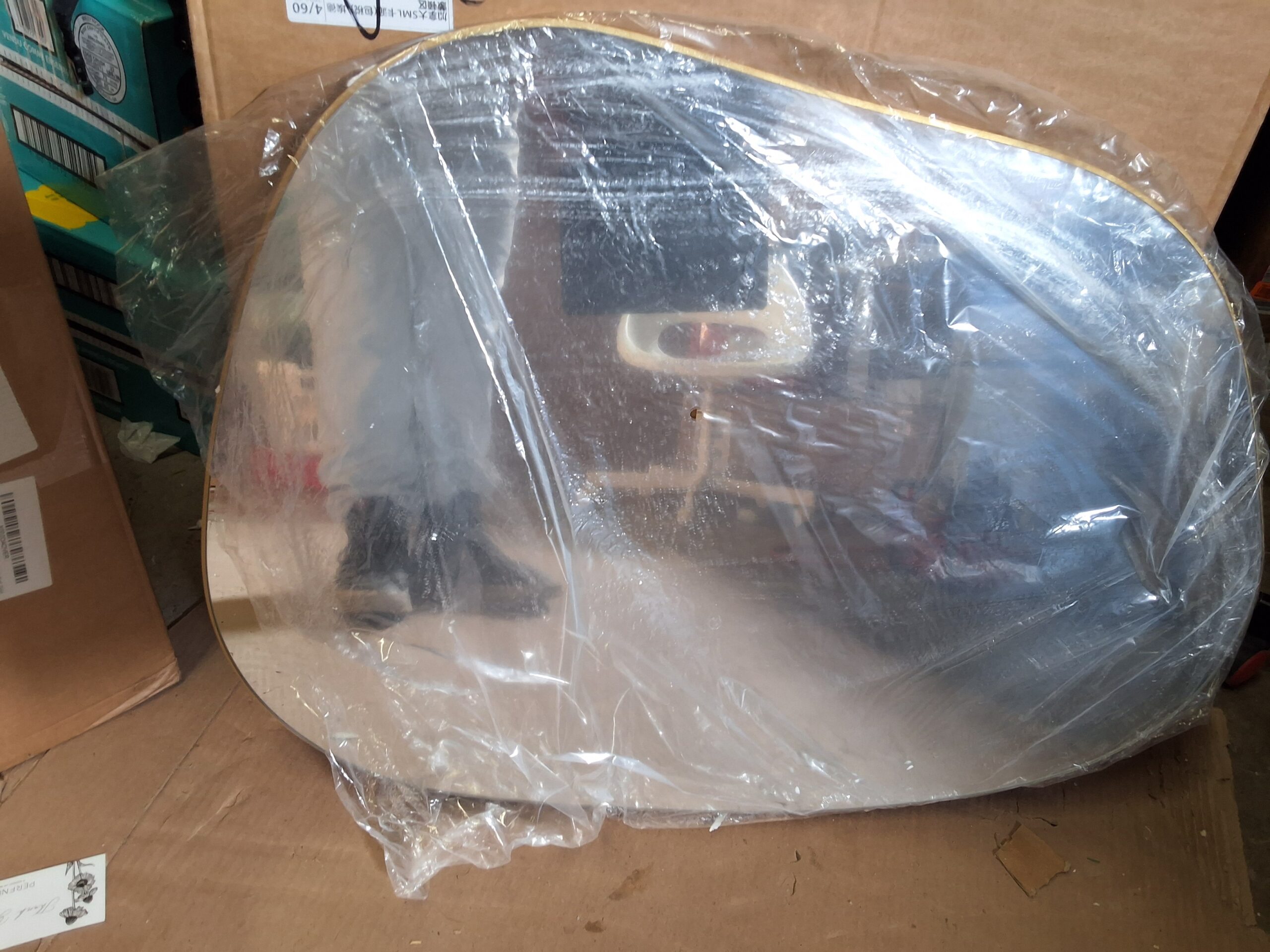 PERFNIQUE irregular wall mirror in black for bathroom, bedroom, and living room decor