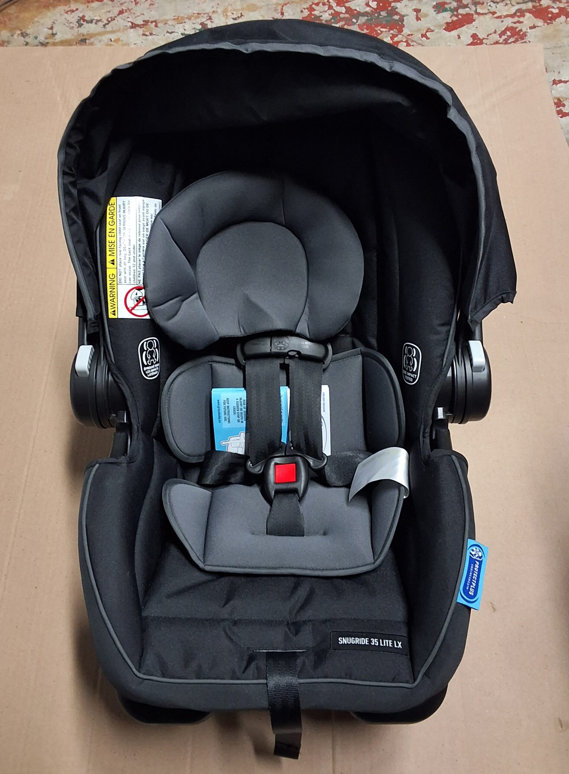 Graco infant car seat in gotham colour with professional product photography
