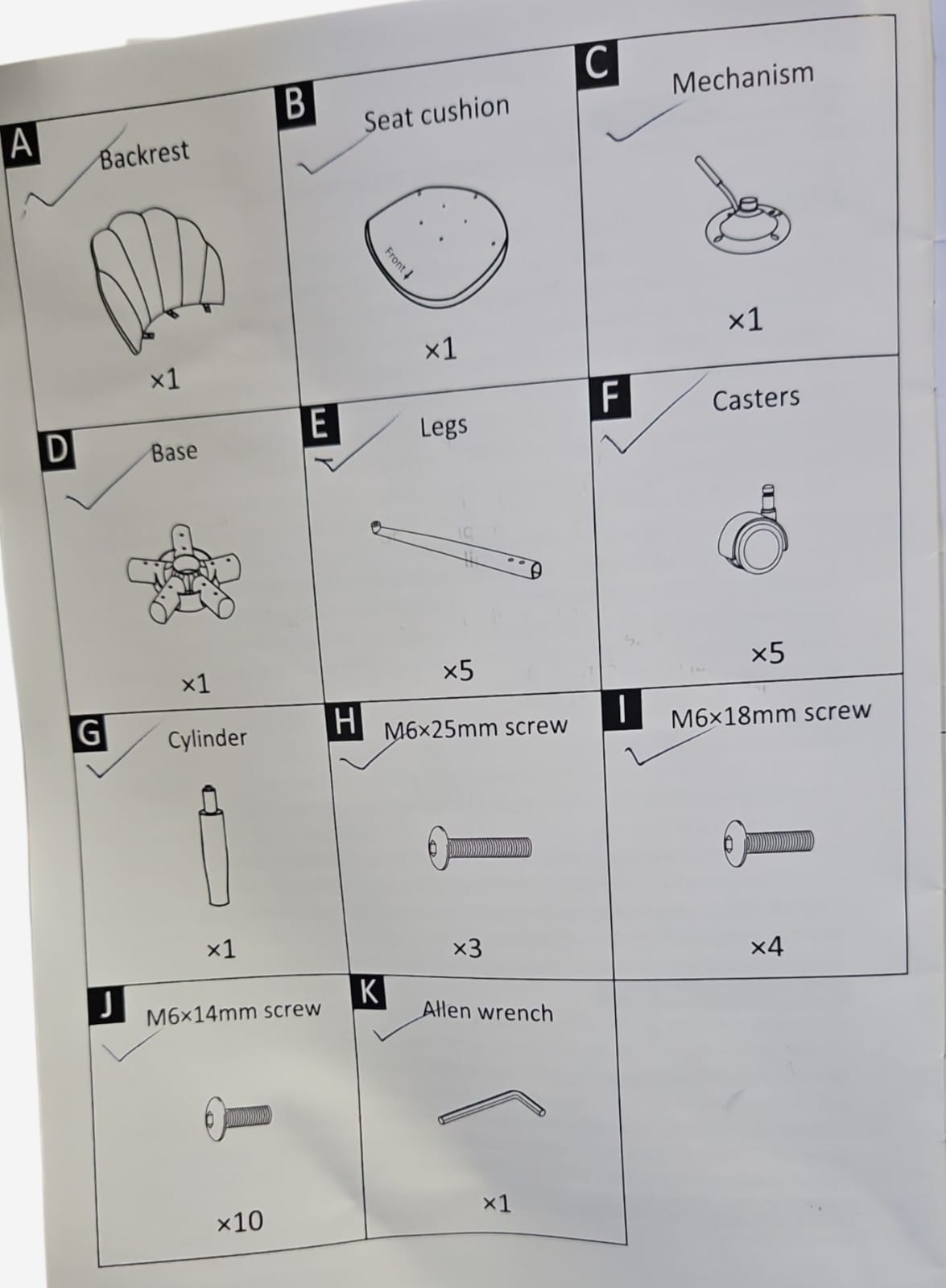 Eufurnibi vanity chair in pink with backrest and wheels