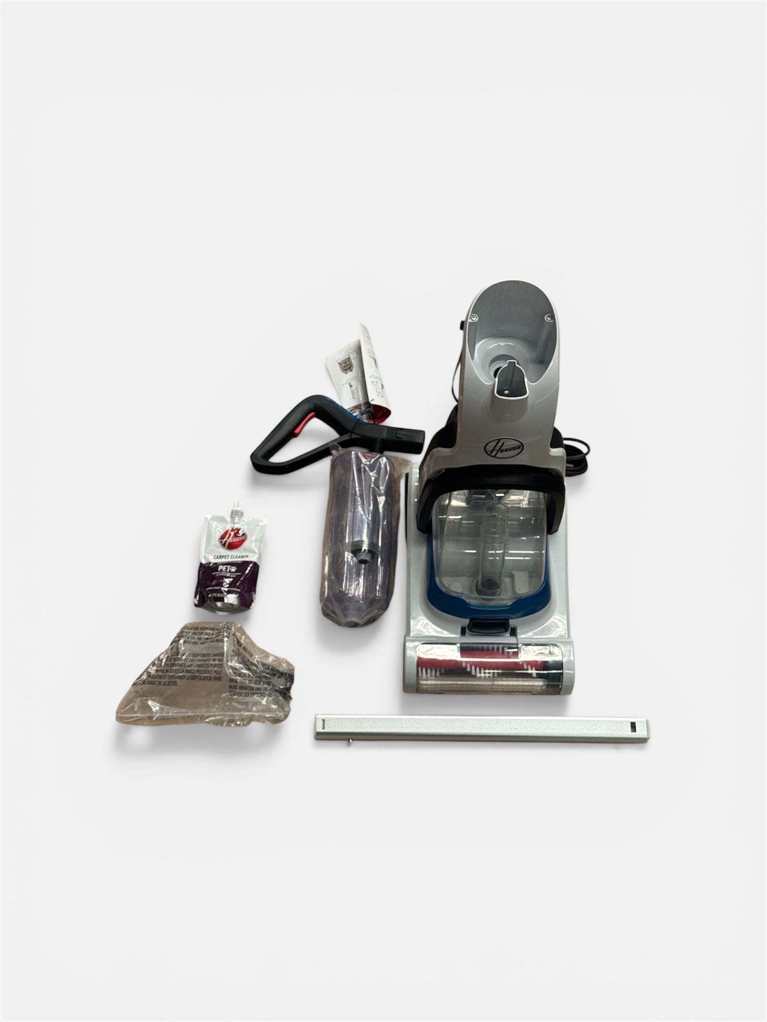 Hoover compact carpet cleaner in lightweight design